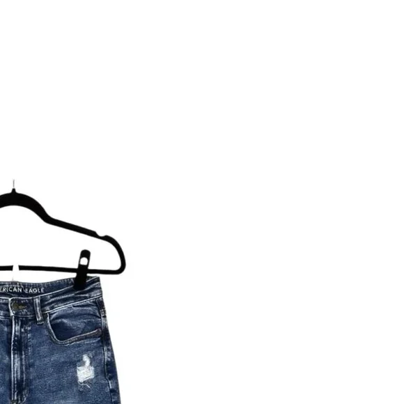 American Eagle Highest Rise Mom Jean - Picture 4 of 5